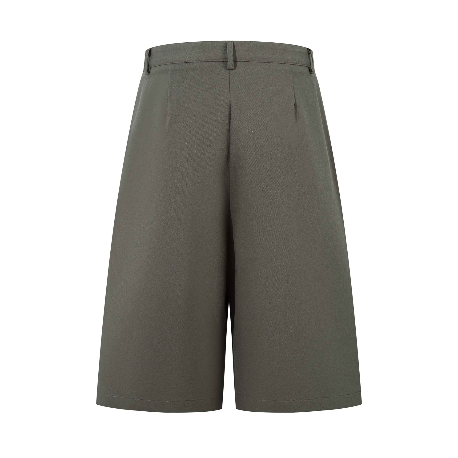 Minimalist Streetwear | Loose Shorts