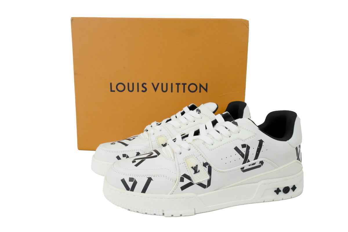Monogram ARCH Light Sneaker