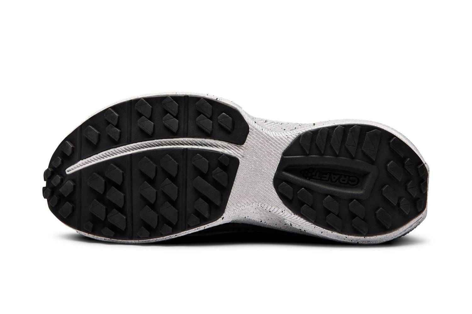 Men's Endurance Trail Hydro Sneakers