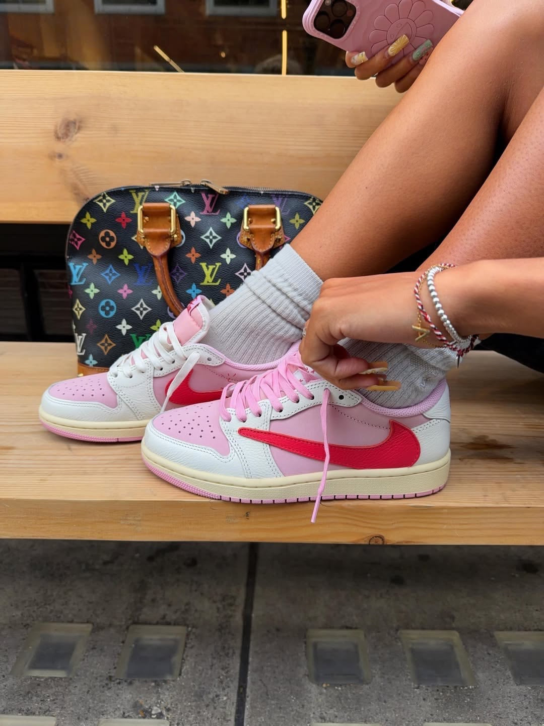 Travis Scott × AJ1 Low "Shy Pink"
