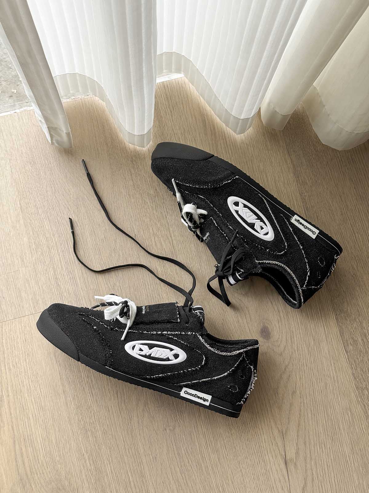 Sneakers Retro Versatile