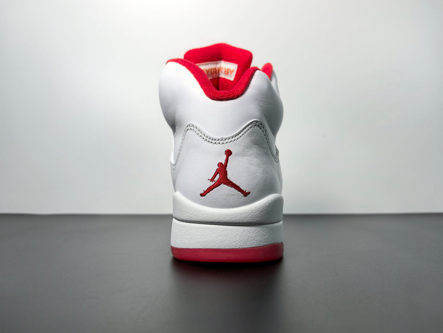 Air Jordan 5 “Sunset”