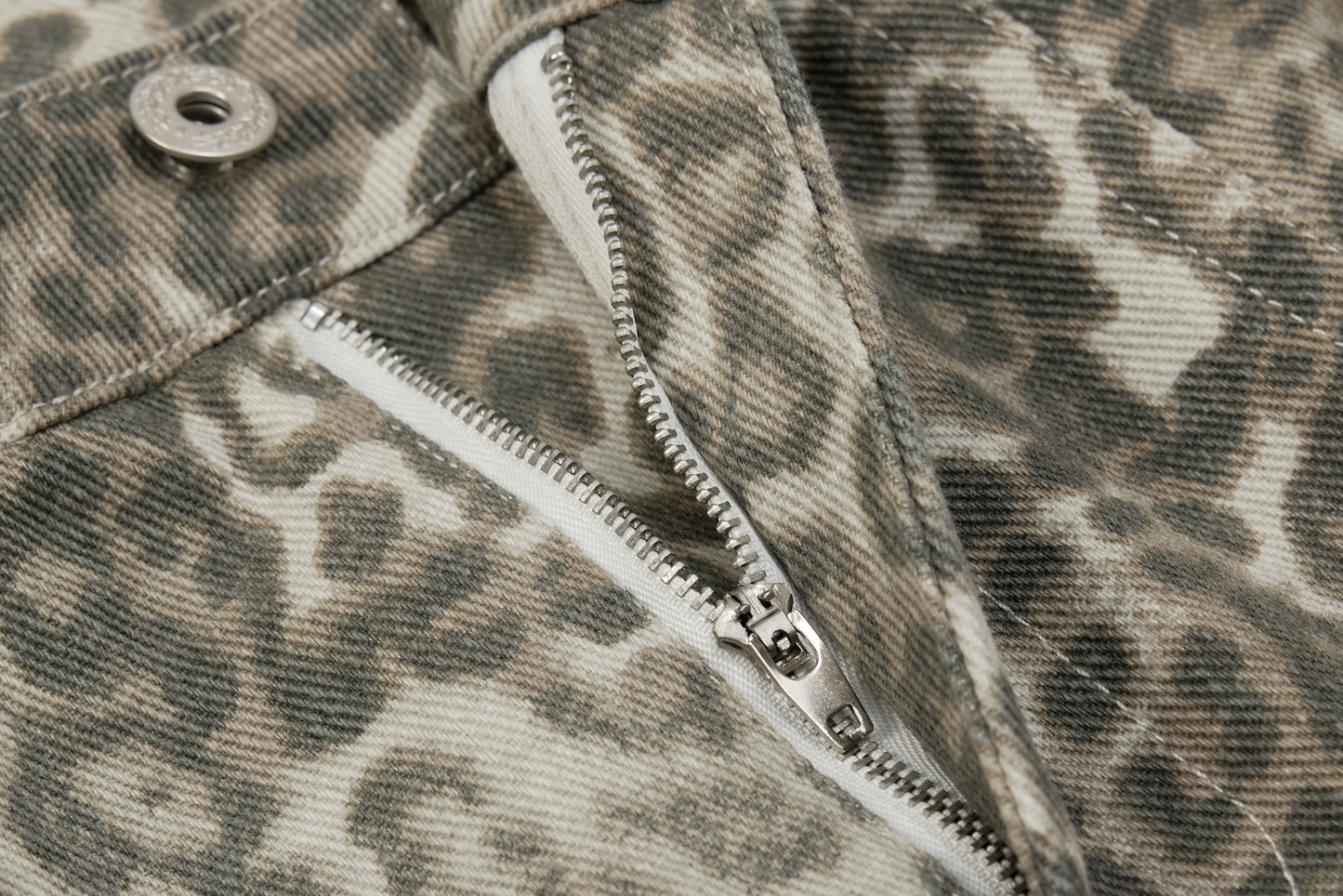 Leopard | Baggy Jeans