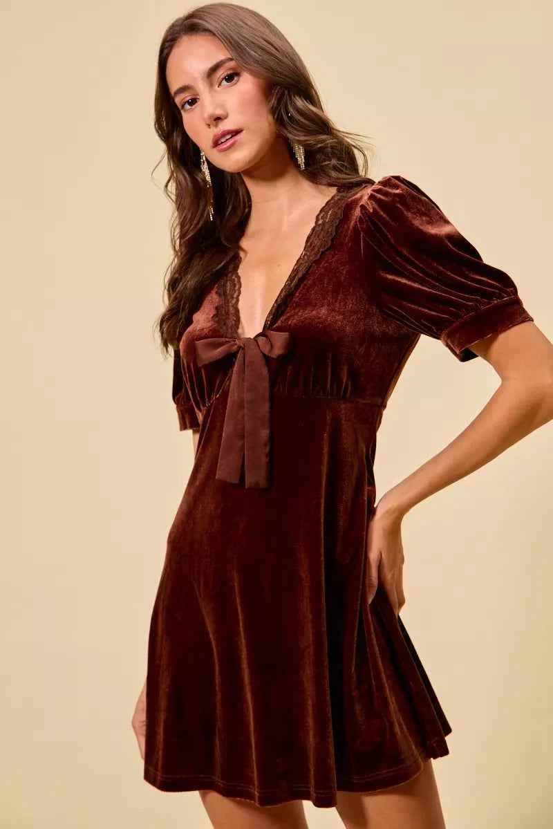 SO ME Velvet Short Sleeves Mini Dress