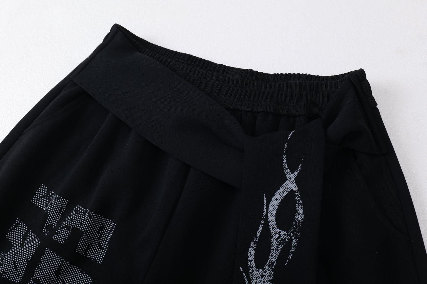 Dark Street Letter Flame Sweatpants