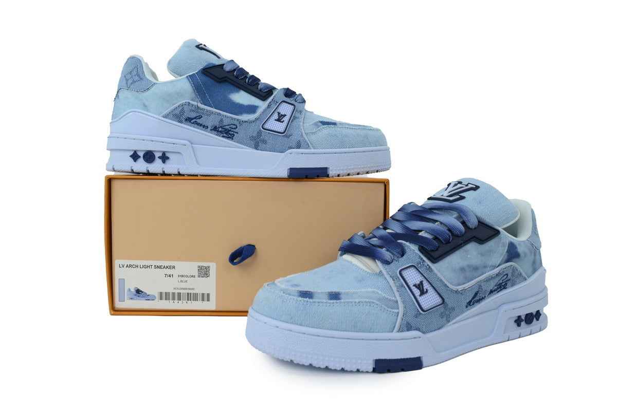 Monogram Louis ARCH Light Sneaker