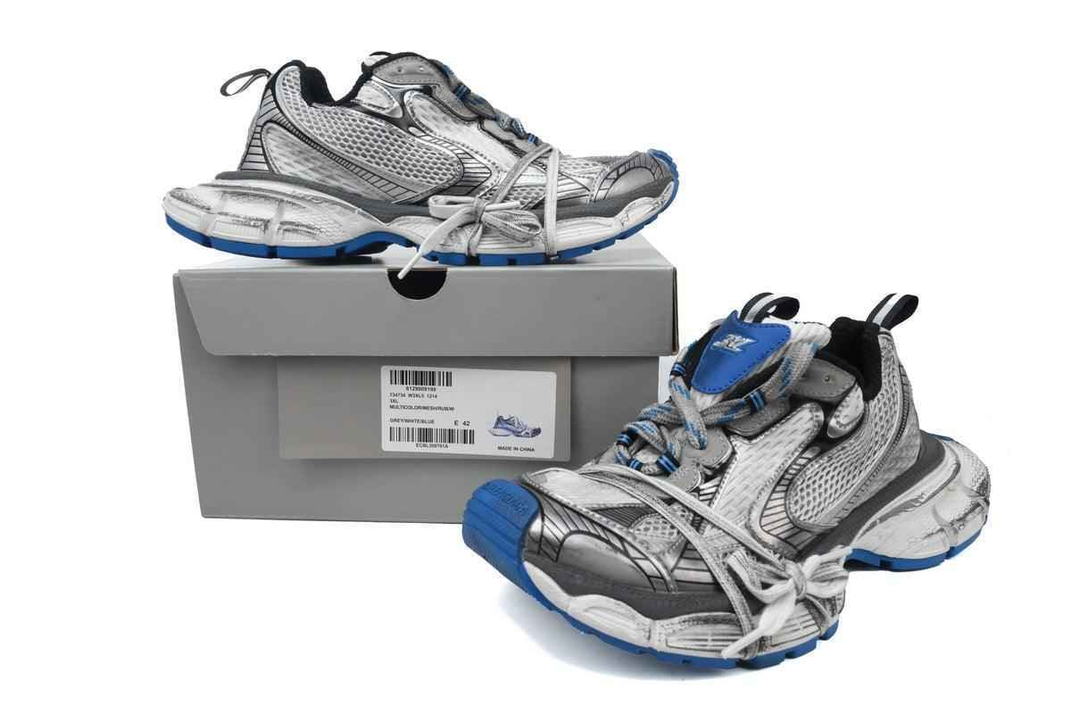 Custom BLCG Circuit Sneaker 'Worn-Out - Grey Blue SneakerNational