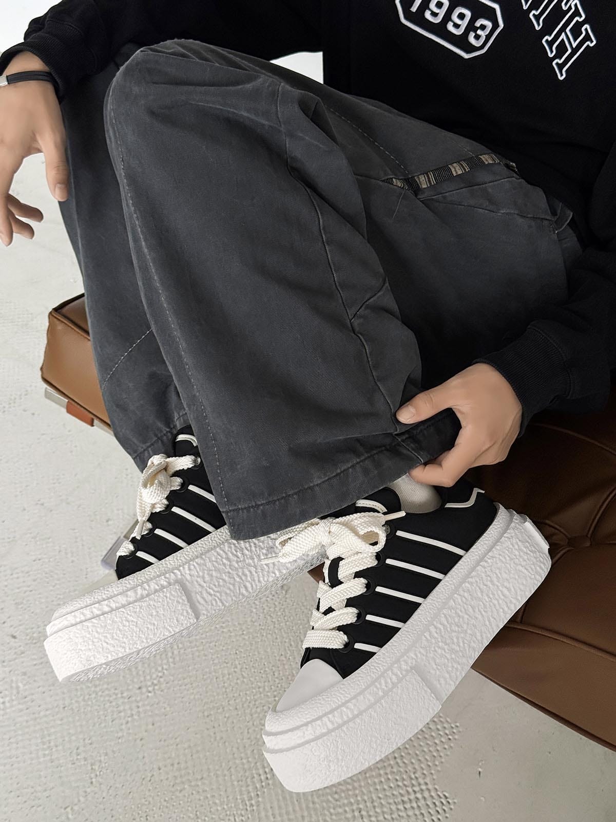 Sneakers Round Toe