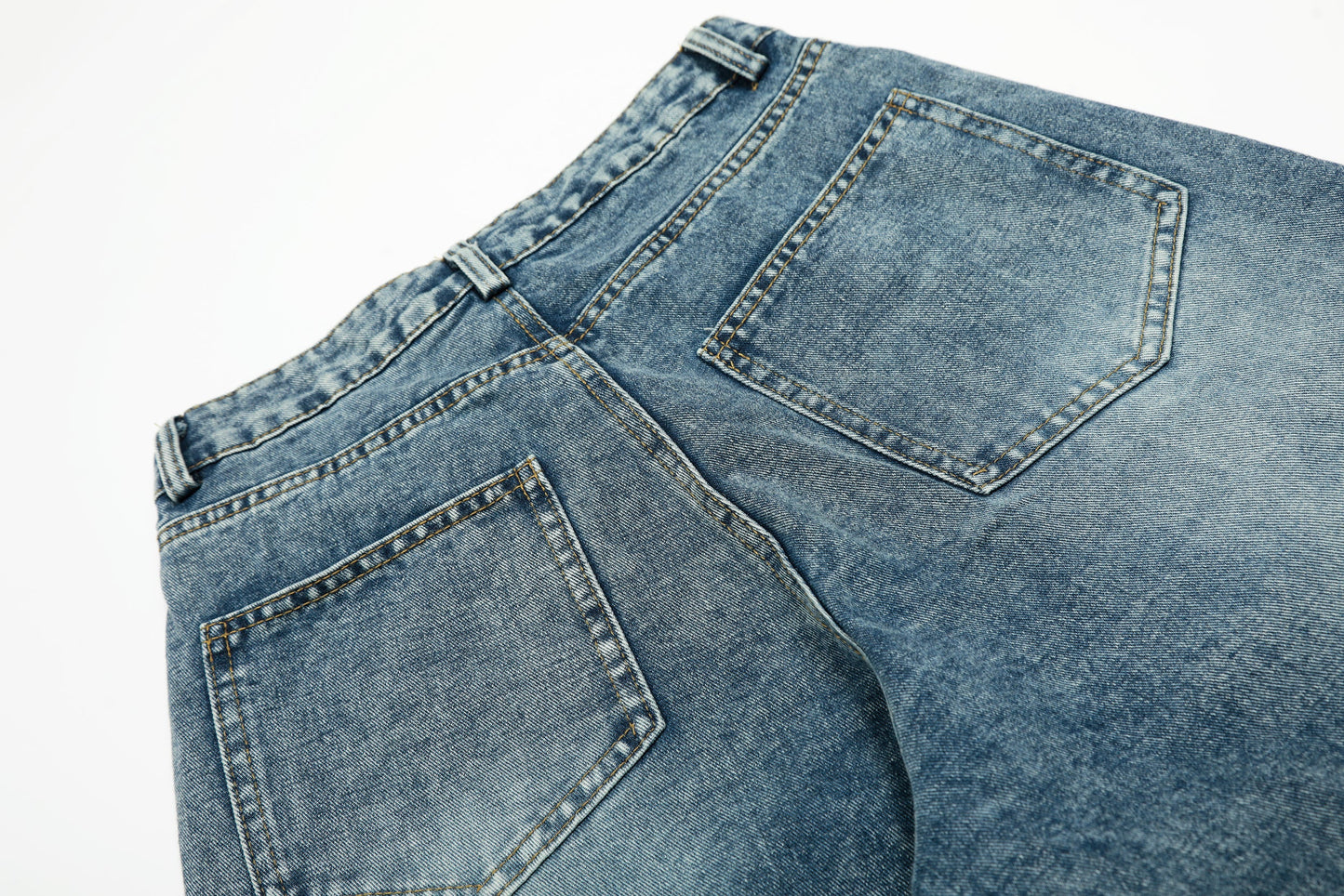Star Stitching Washed | Wide Jeans