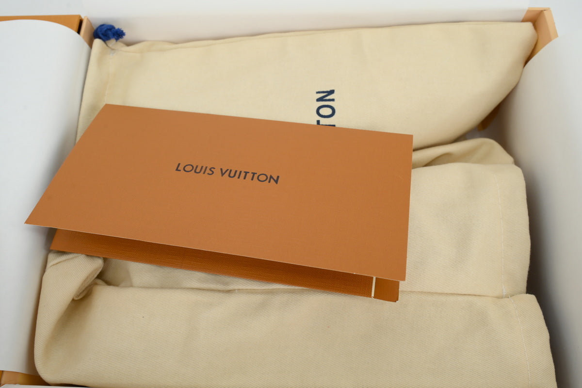 Monogram All Black Diamond Surface Monogram Sneaker louis vuitton