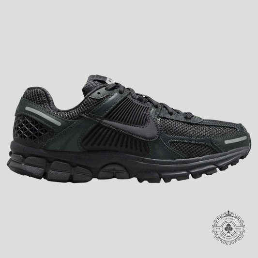 Nike Zoom Vomero 5 Triple Black (Women's)