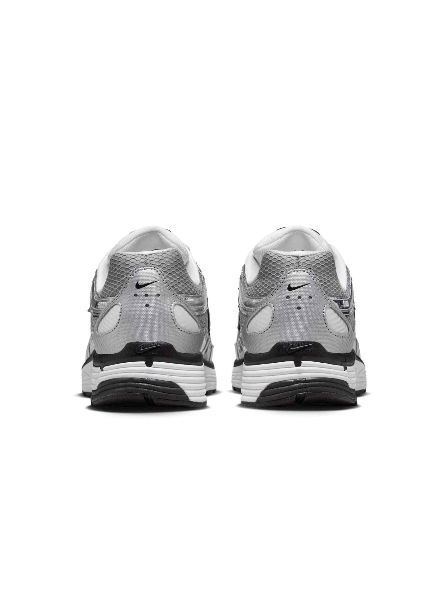 Nike Mens P-6000 - Metallic Silver
