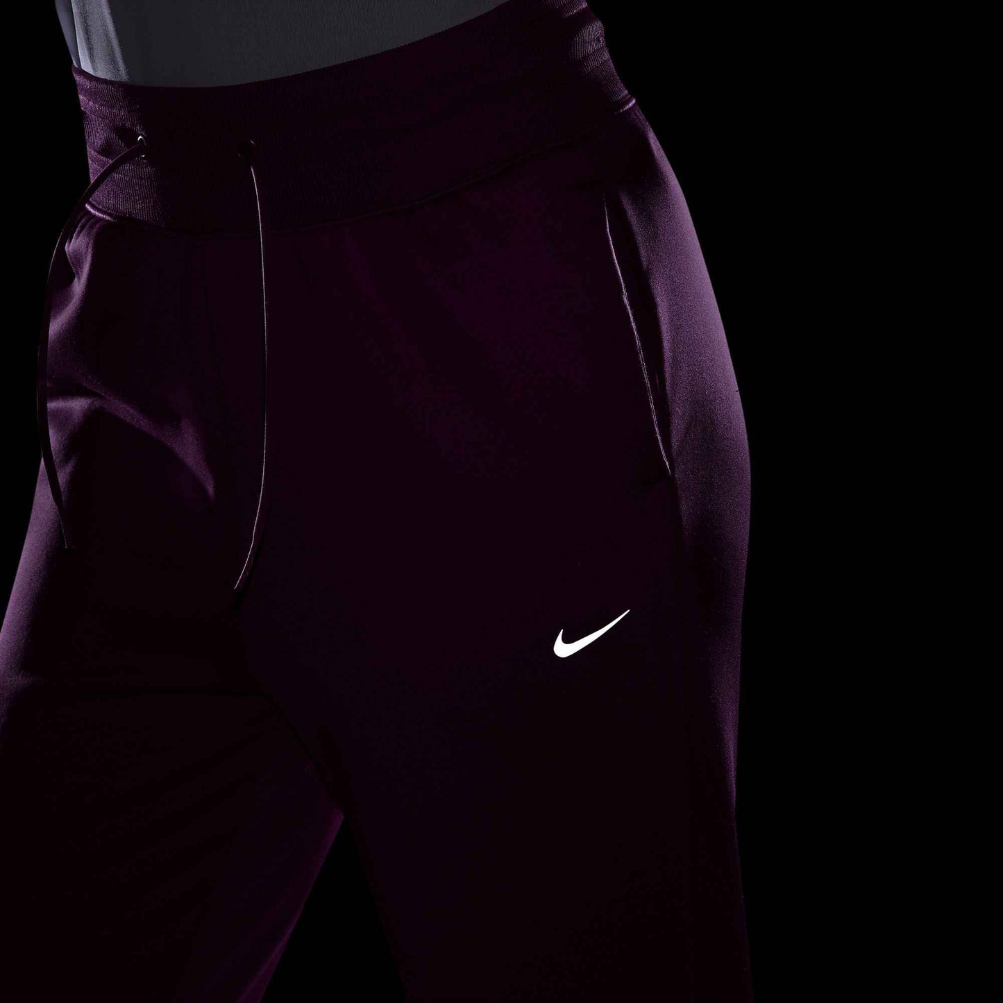 Nike Women's Therma-FIT One - Hot Fuchsia