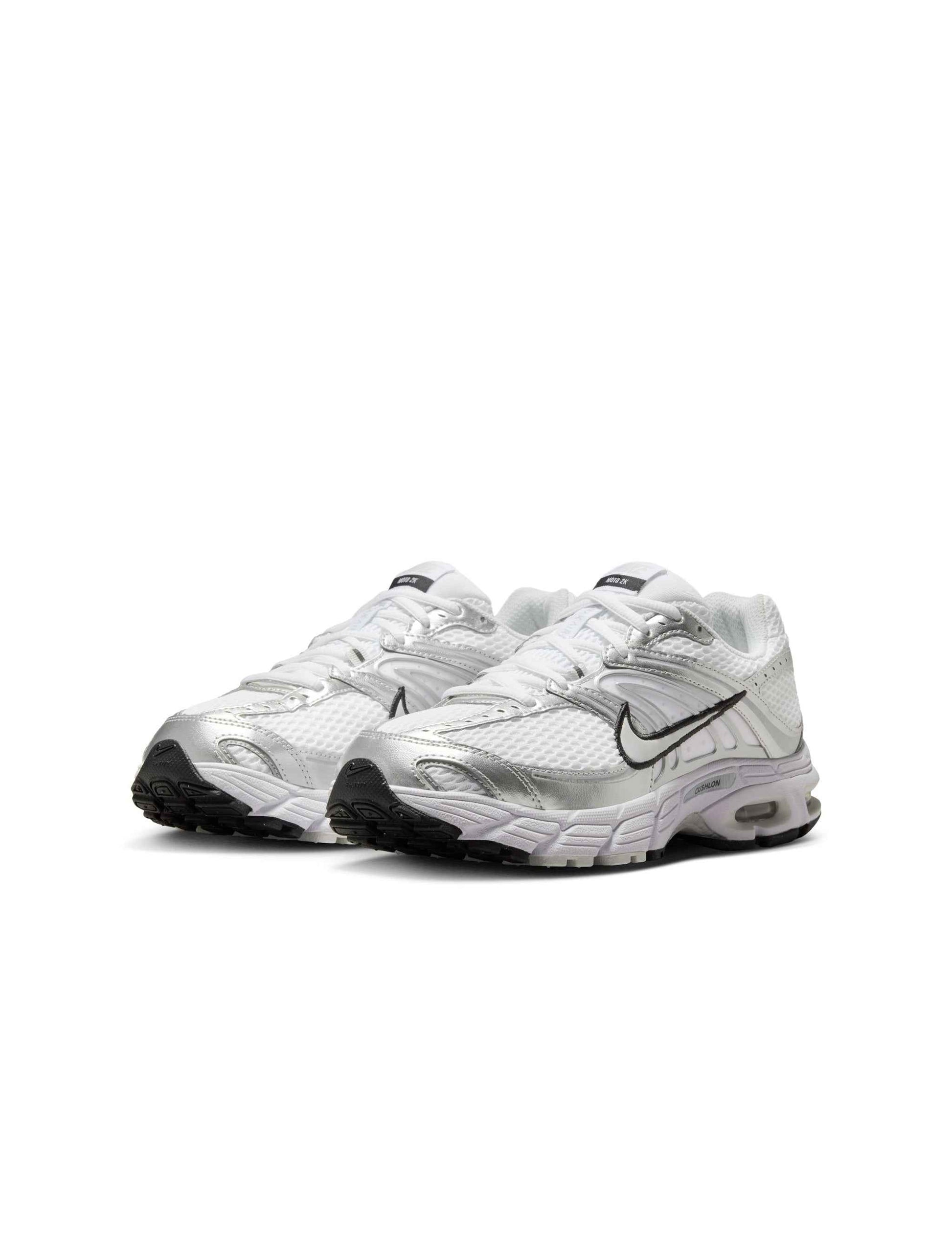 Nike Womens Air Max Moto 2K - White/Photon Dust