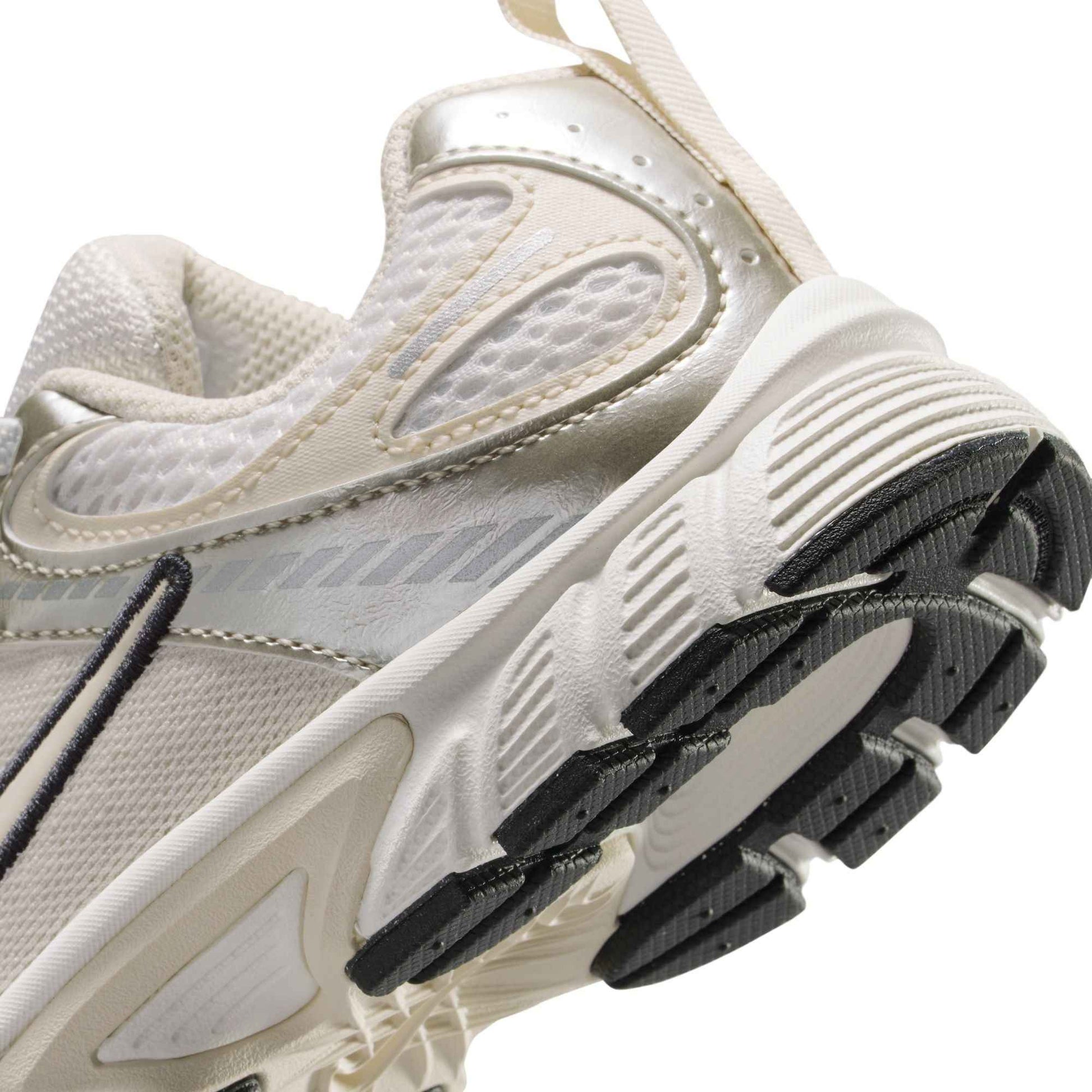 Nike (PS) V5 RNR - Summit White/Orewood Brown