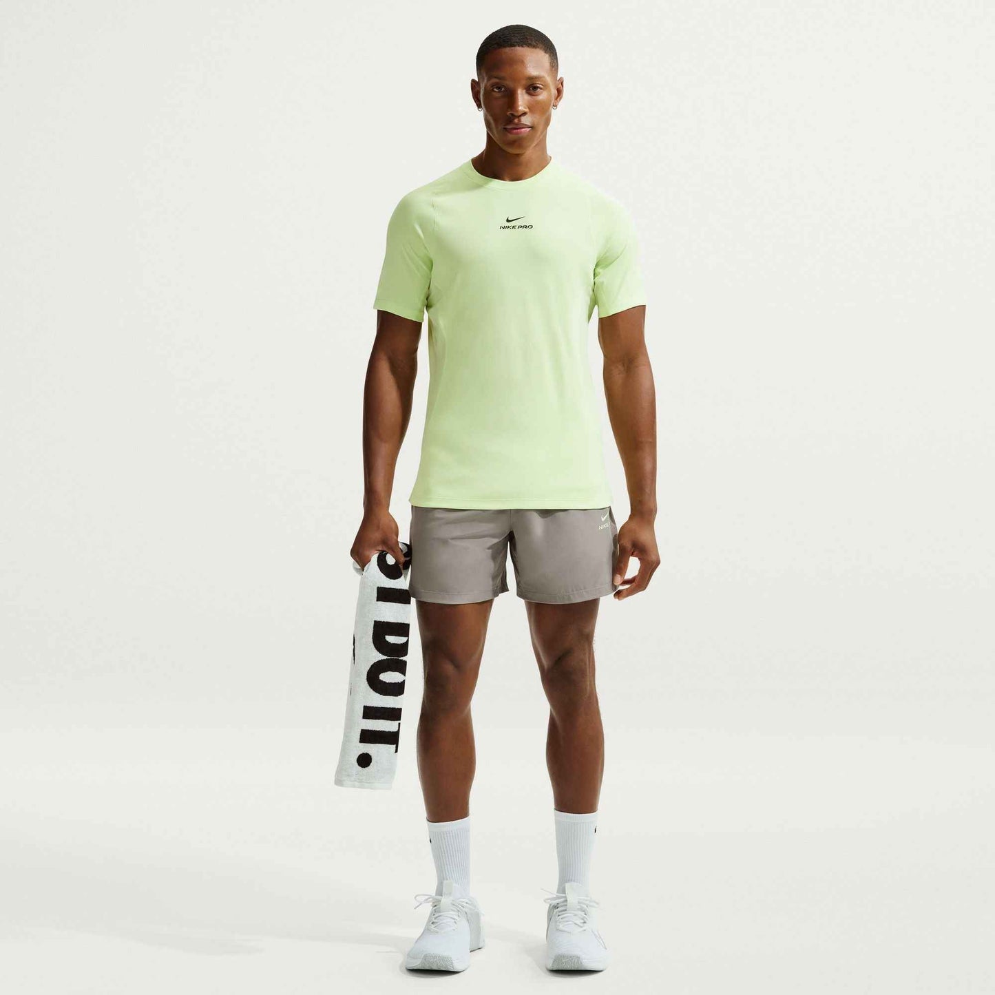 Nike Mens Pro Training 6' Shorts - Light Army