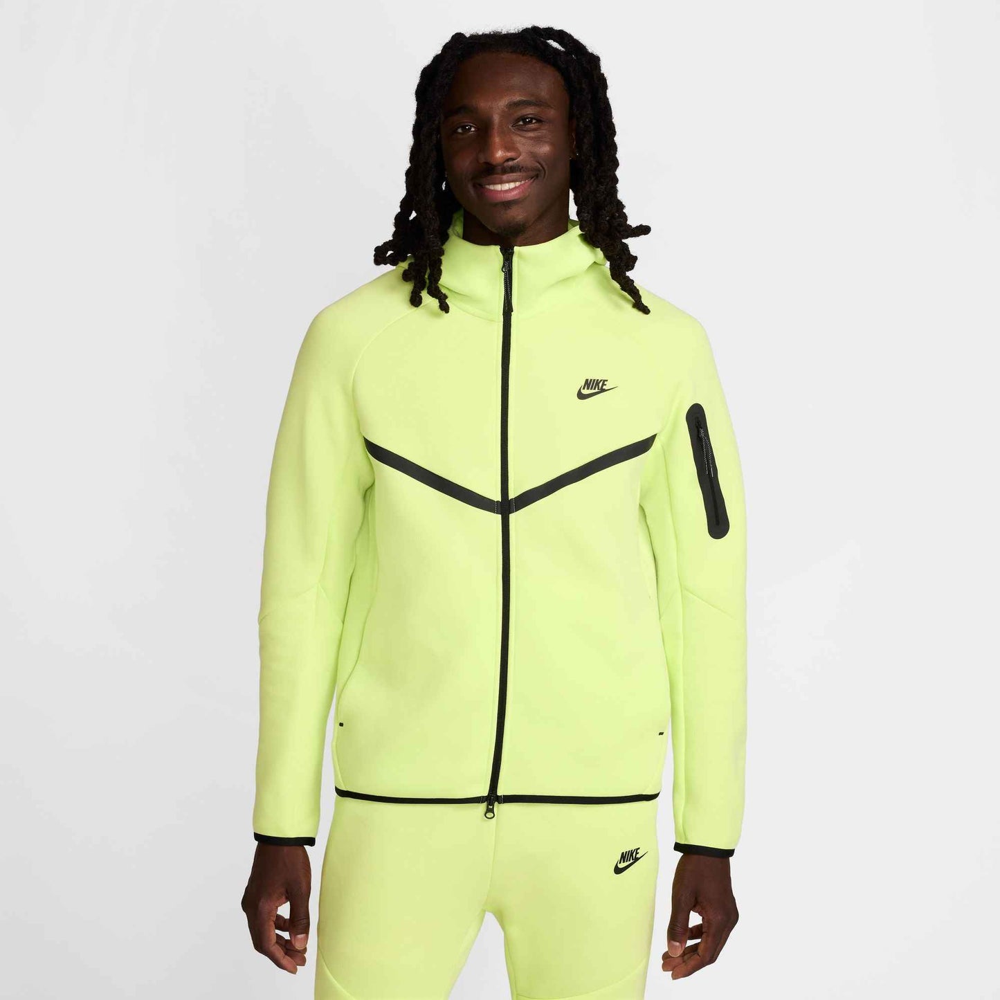 Nike Men's Tech Fleece Joggers - Light Lemon Twist