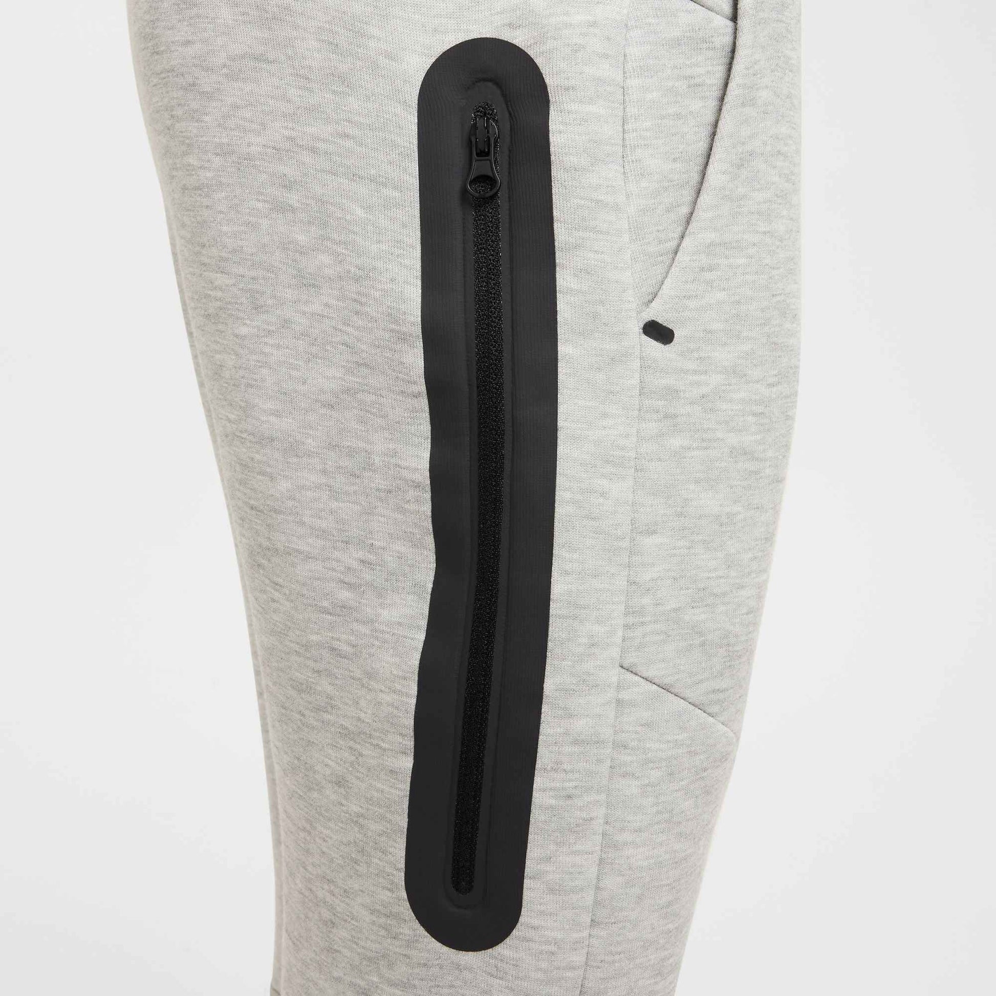 Nike Big Kids Sportswear Tech Fleece Joggers - Heather Grey