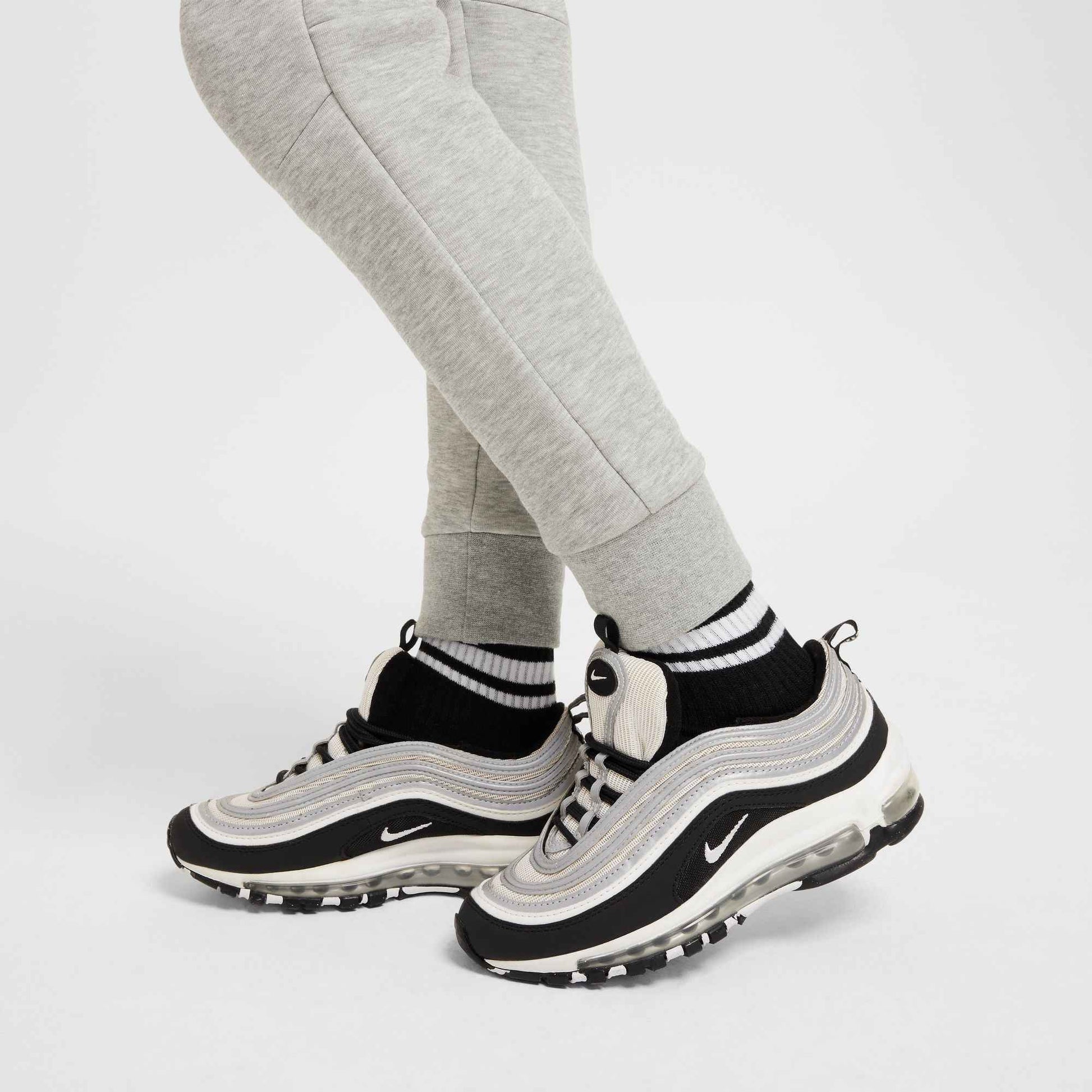 Nike Big Kids Sportswear Tech Fleece Joggers - Heather Grey