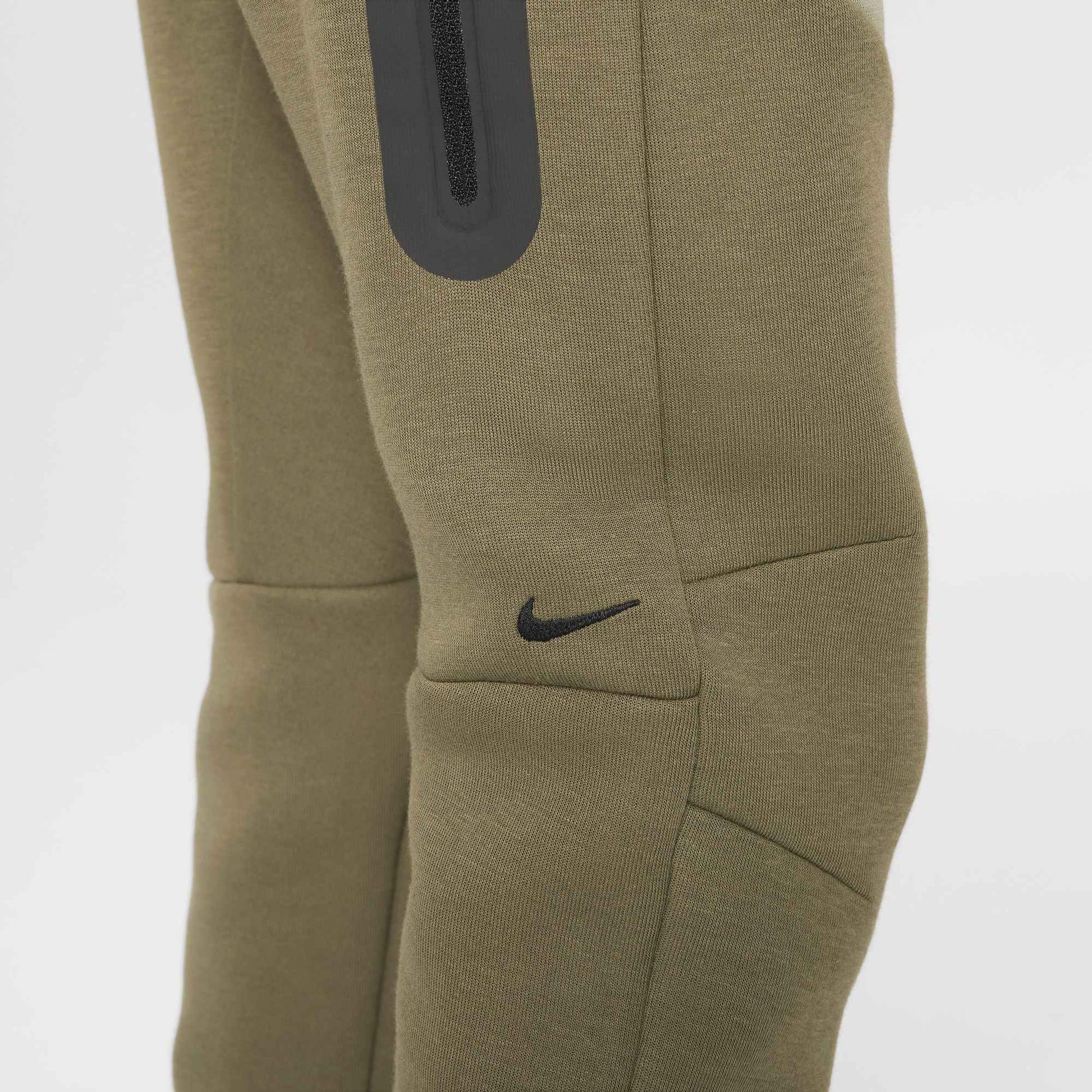 Nike Big Kids Tech Fleece Joggers - Medium Olive
