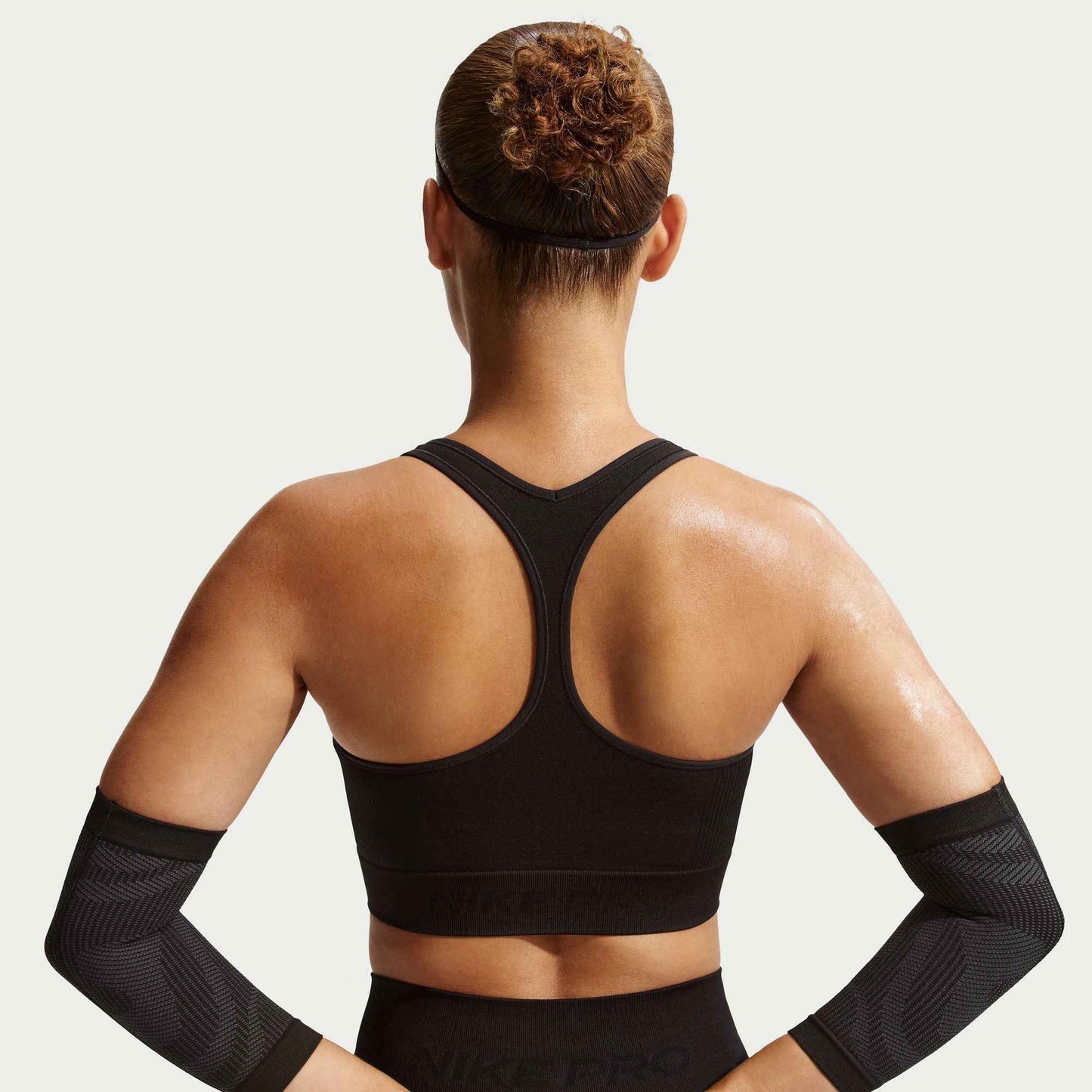 Nike Womens Pro Seamless Cropped Tank Top - Black
