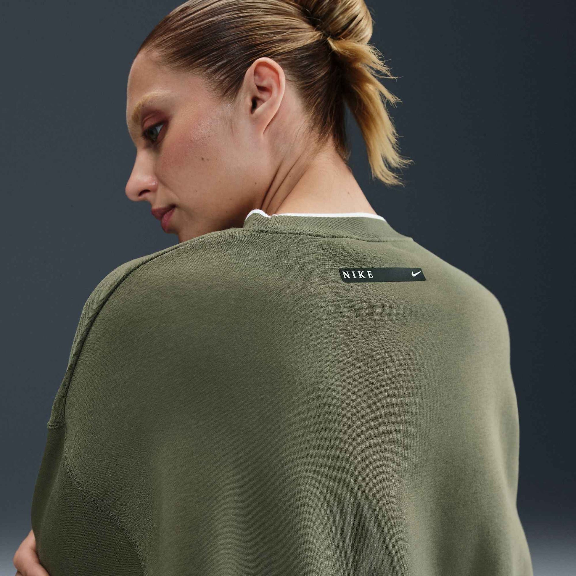 Nike Womens Phoenix Oversized Crewneck - Medium Olive