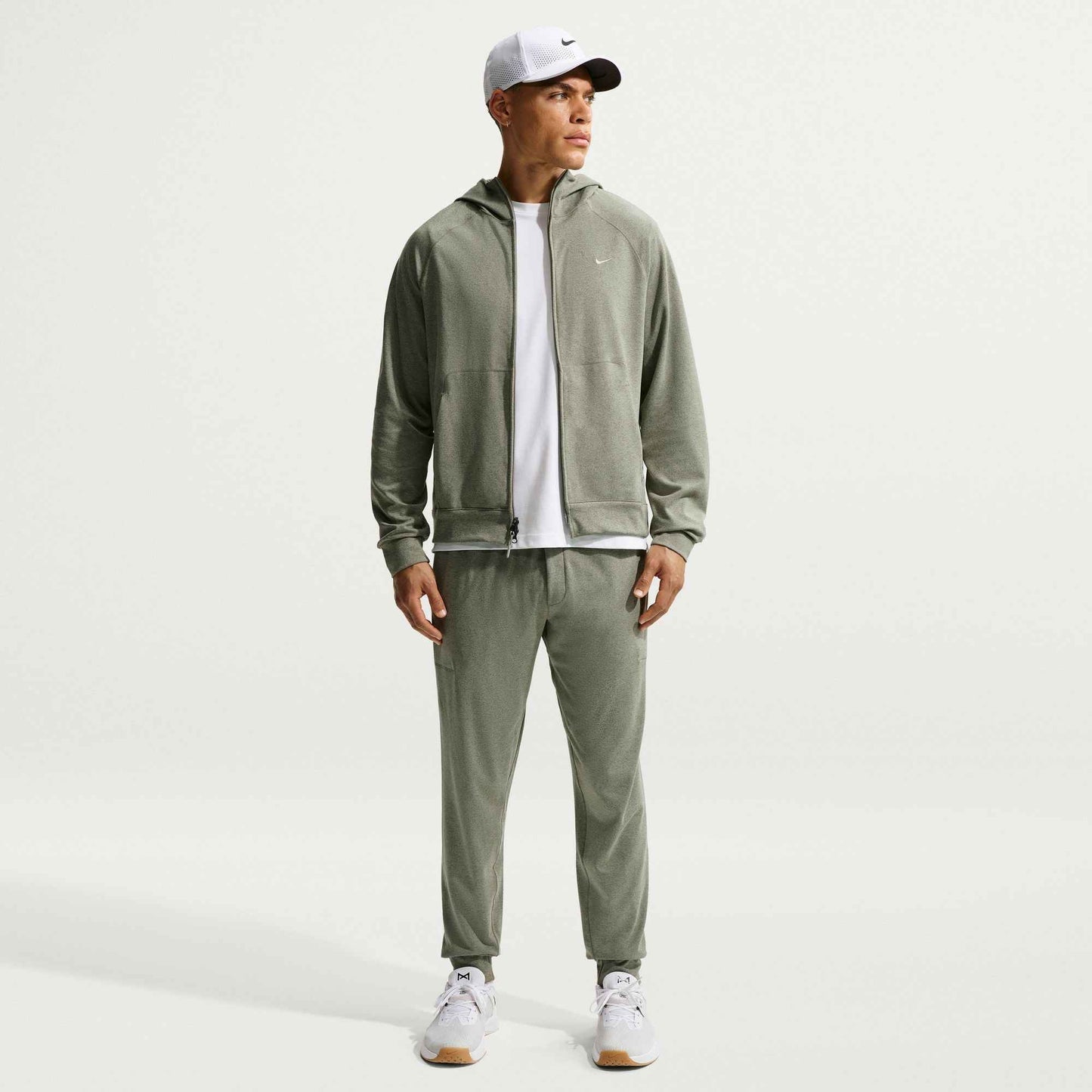 Nike Mens Primary NanoKnit Dri-Fit Joggers - Green