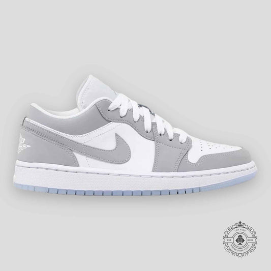 Air Jordan 1 Low (W) Wolf Grey