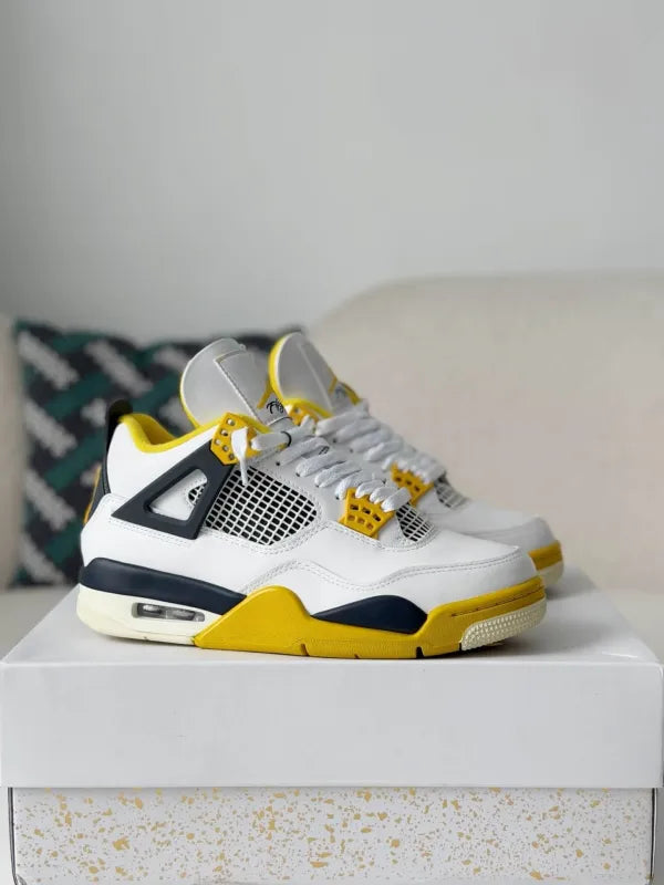 Air Jordan 4 Retro ‘Vivid Sulfur’ Sneakers