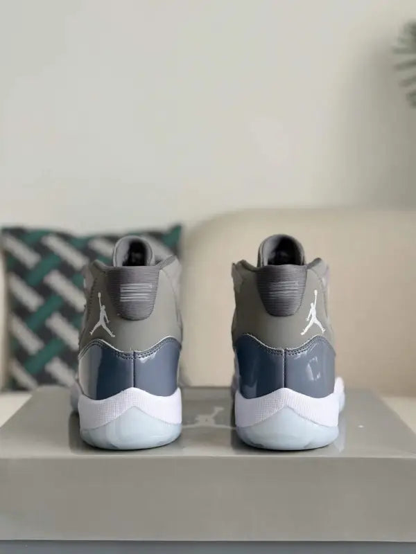 Air Jordan 11 Retro Cool Grey