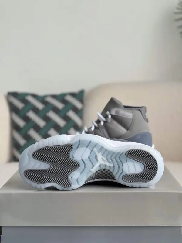 Air Jordan 11 Retro Cool Grey
