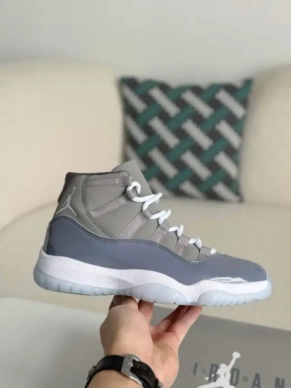Air Jordan 11 Retro Cool Grey