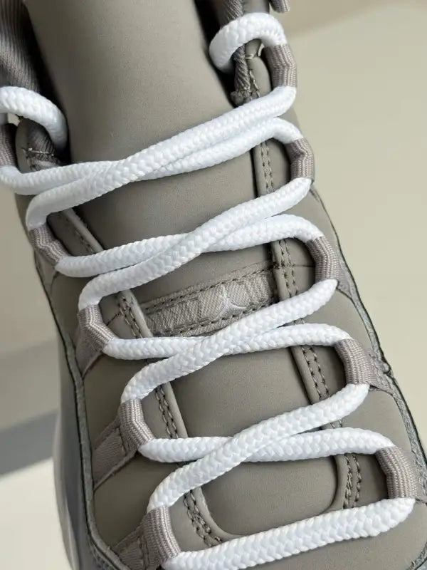 Air Jordan 11 Retro Cool Grey