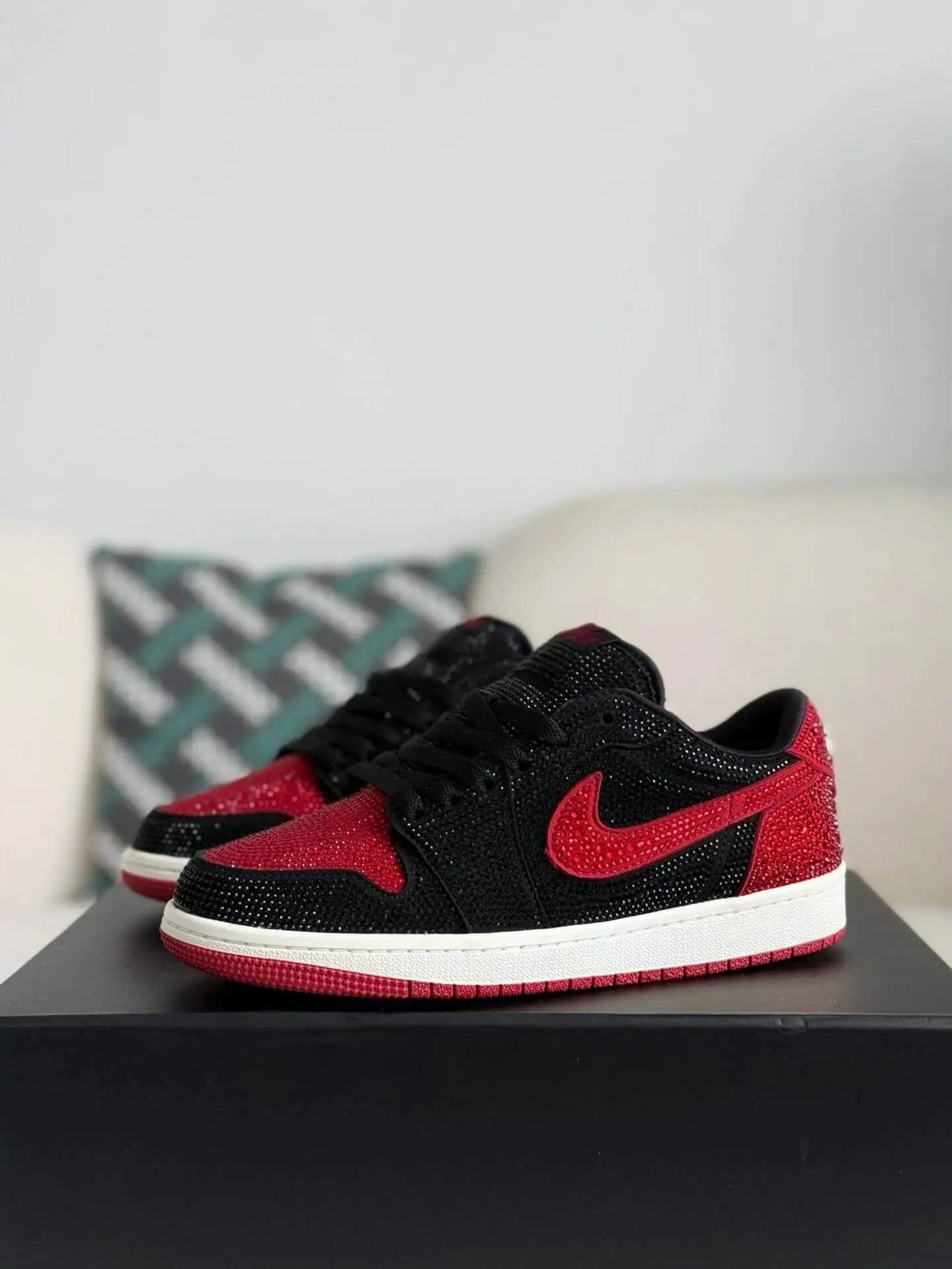 Air Jordan 1 Low “Bred Bling” Black & Red