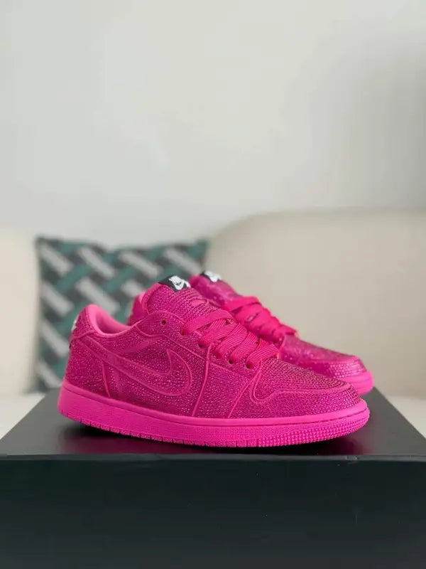 Air Jordan 1 Low “Pink Pop” Hot Pink
