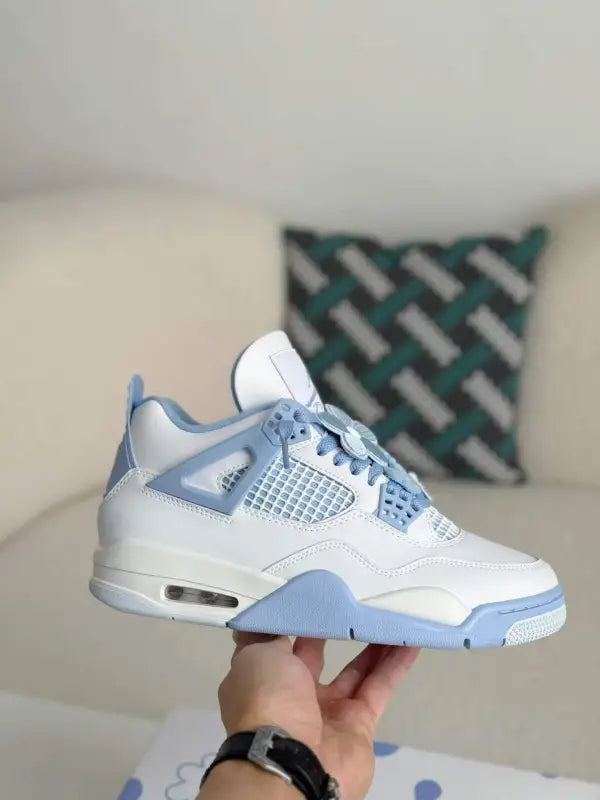 Air Jordan 4 Retro – Forget Me Not in White and light blue