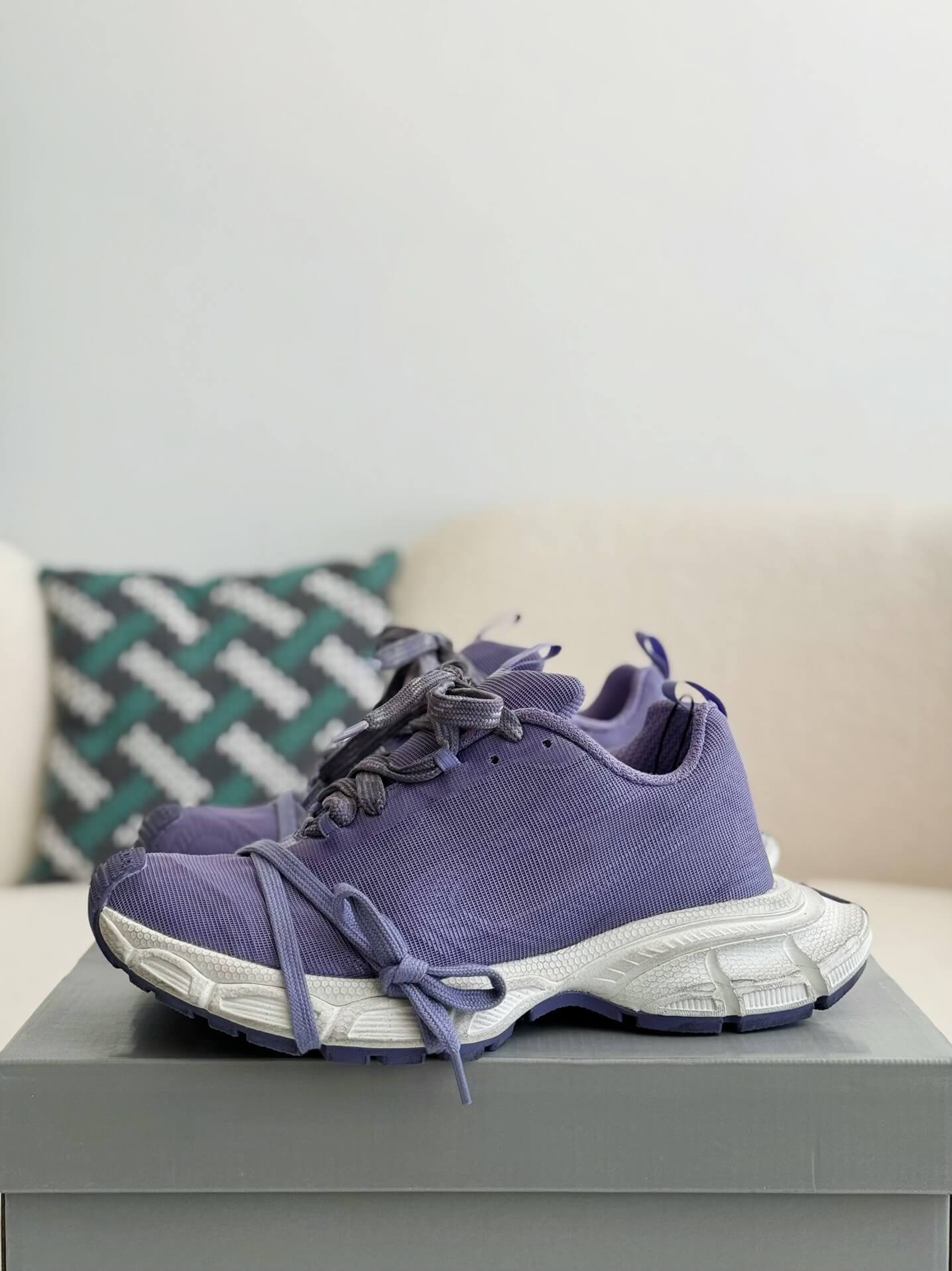 Balenciaga 3XL Sneaker – Purple & White CUSTOM