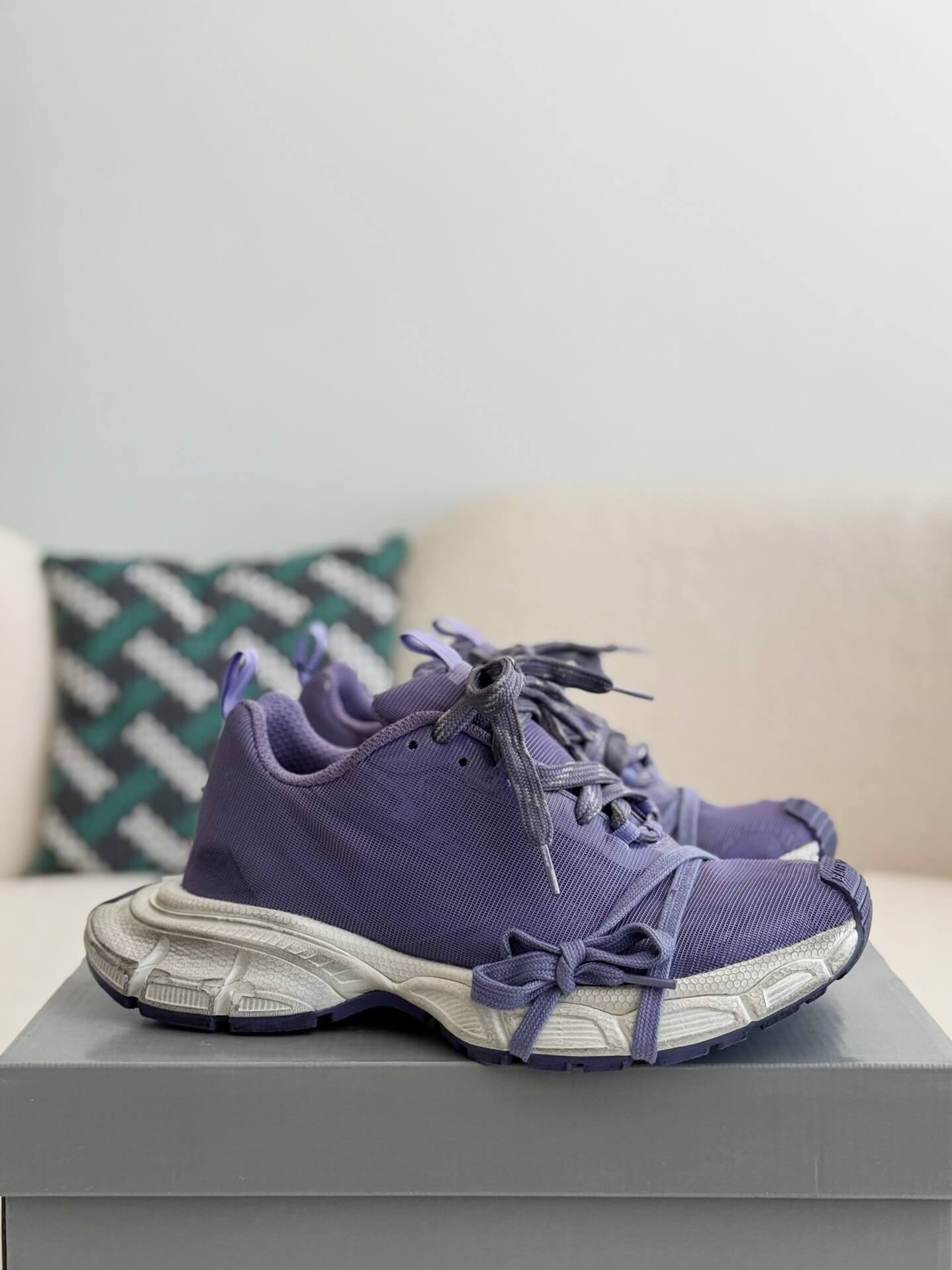 Balenciaga 3XL Sneaker – Purple & White CUSTOM