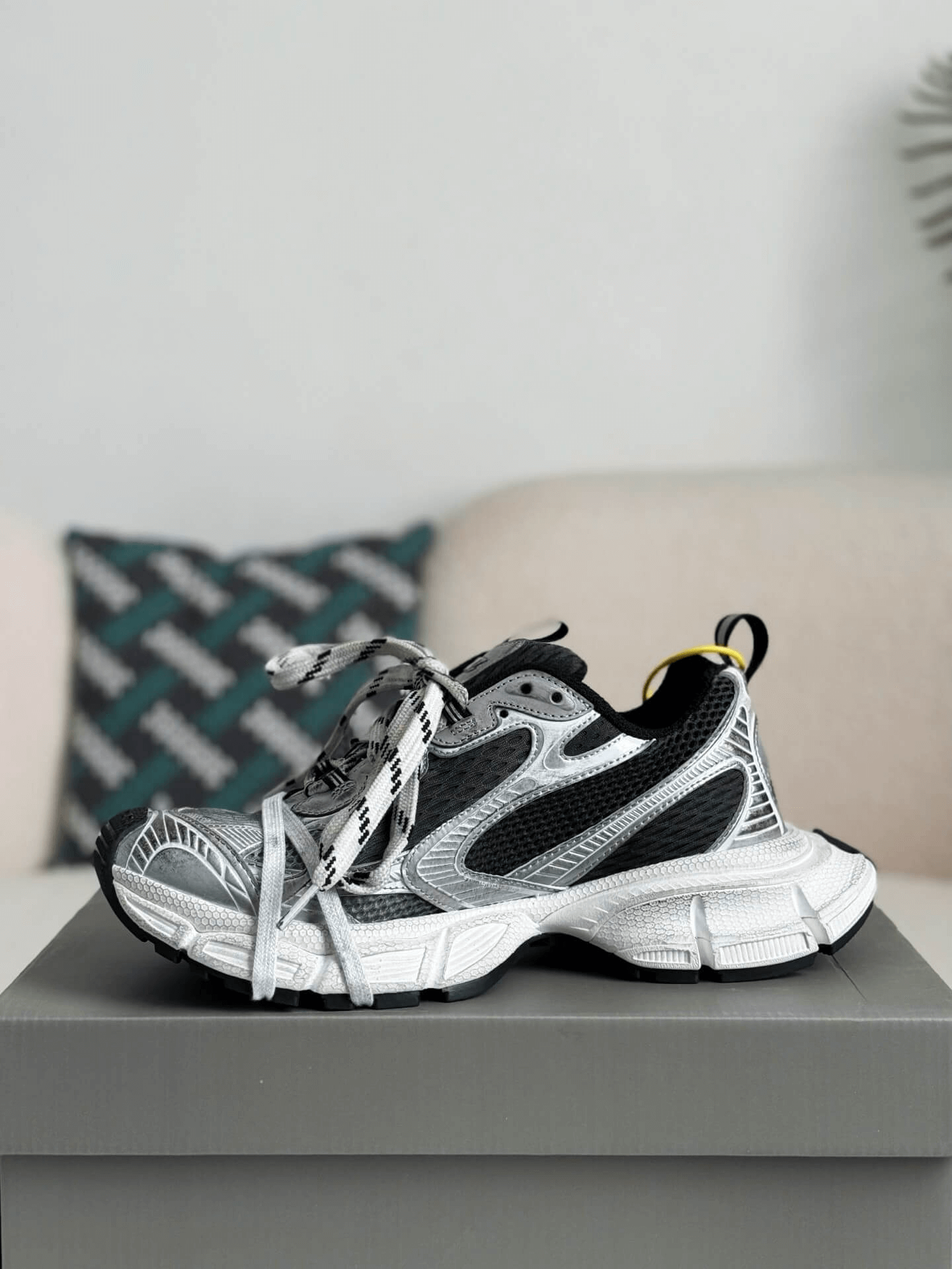 Balenciaga 3XL Sneaker – Silver, Black & White CUSTOM