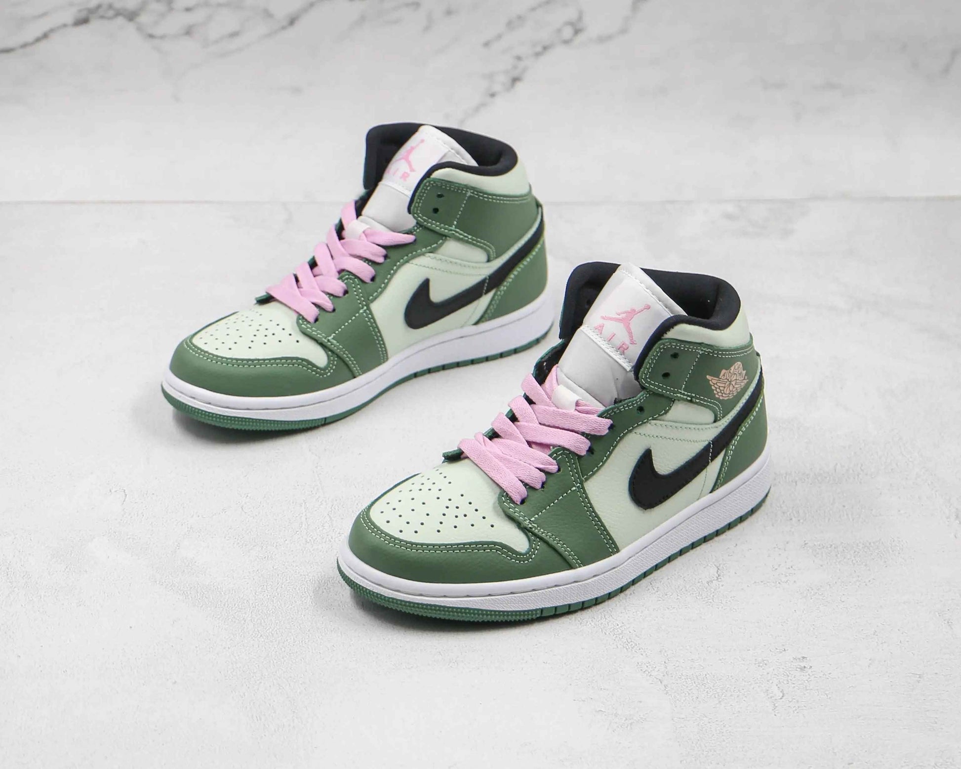 Custom Air Jordan 1 Dutch Green High Q – Unique Style and Comfort SneakerNational