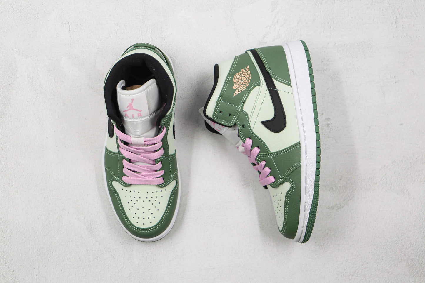 Custom Air Jordan 1 Dutch Green High Q – Unique Style and Comfort SneakerNational