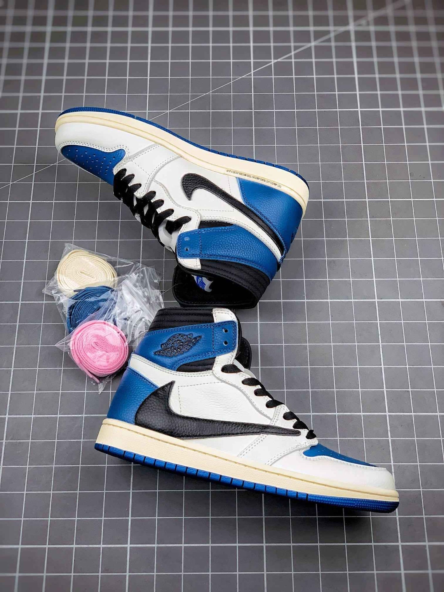 Custom Air Jordan 1 High OG SP Fragment x Travis Scott DH3227-105 - Exclusive Air Jordan 1 High OG Fragment SneakerNational