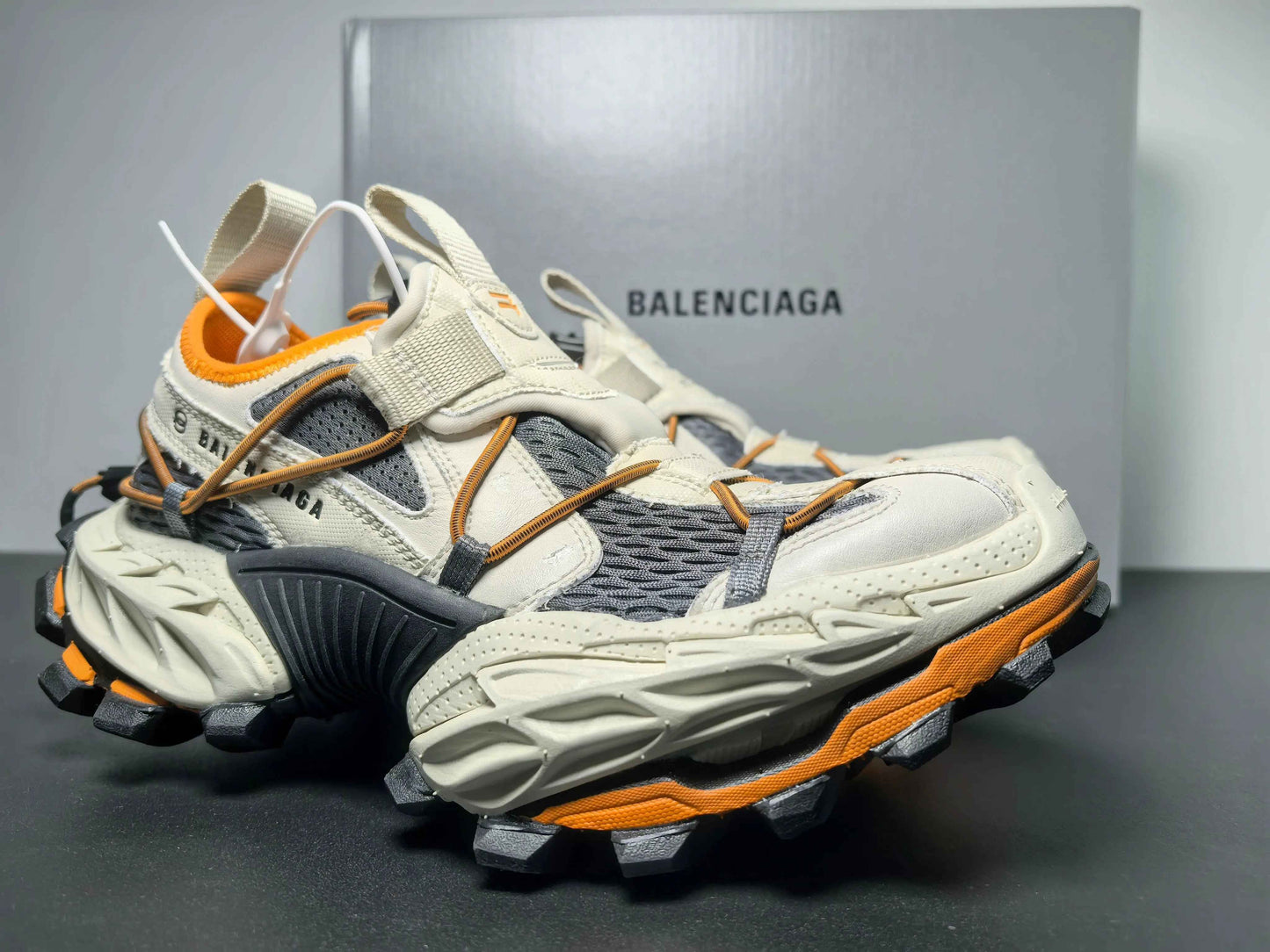 Custom BLNCG Hike 2070 SneakerNational