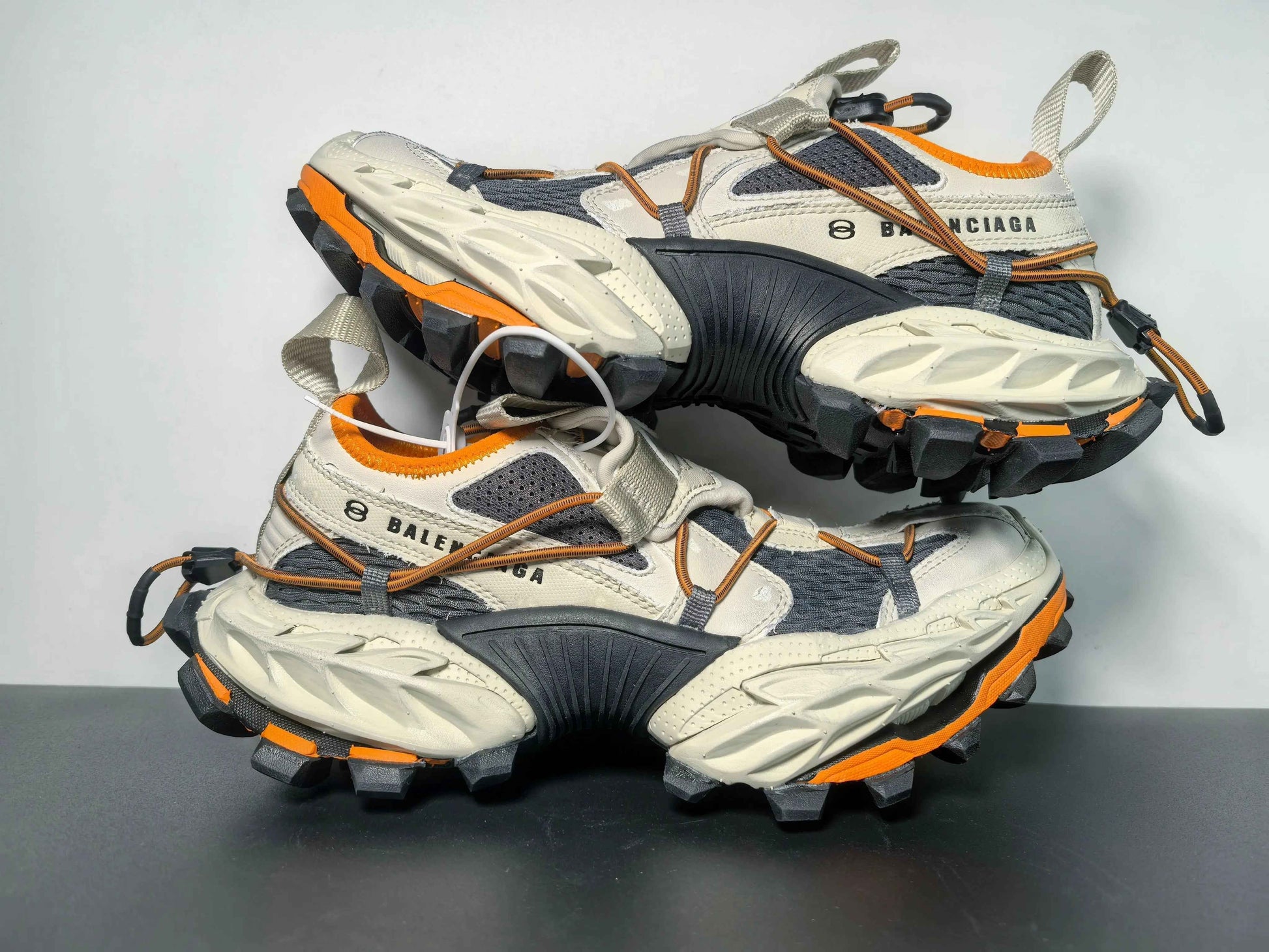 Custom BLNCG Hike 2070 SneakerNational