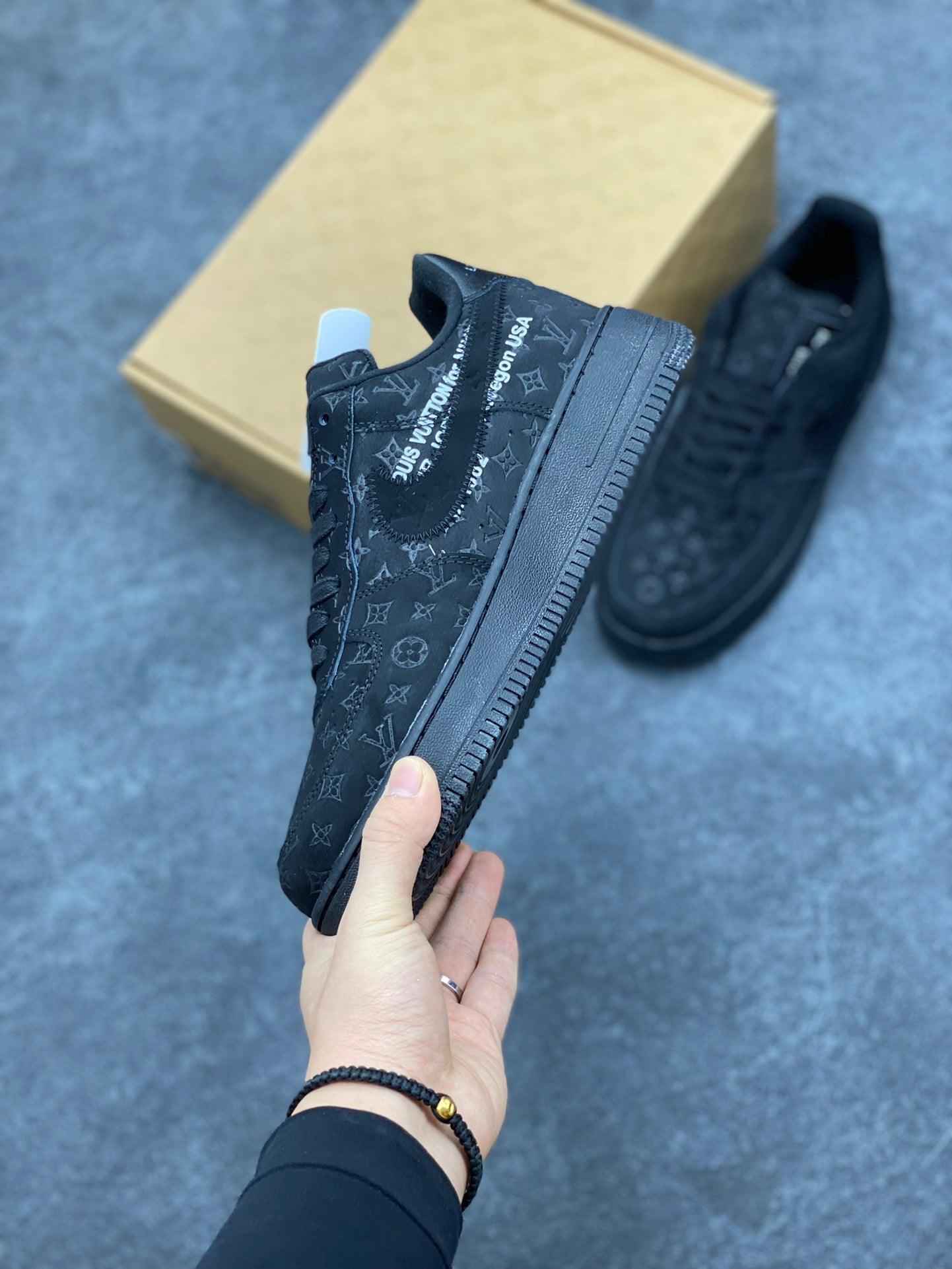 Custom Monogram x Air Force 1 Low 1A9VD7