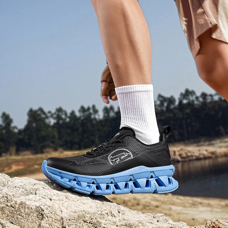 District Run T84 Sneakers - Luxuryurbanwear
