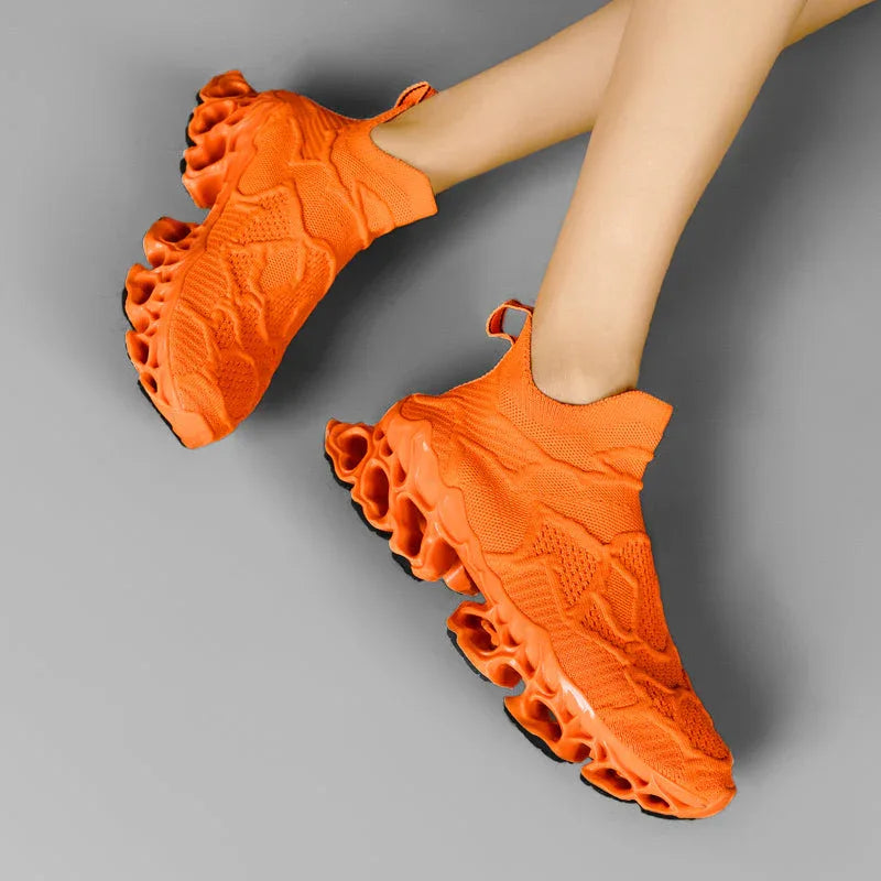 Apex Street T84 Sneakers - Luxuryurbanwear