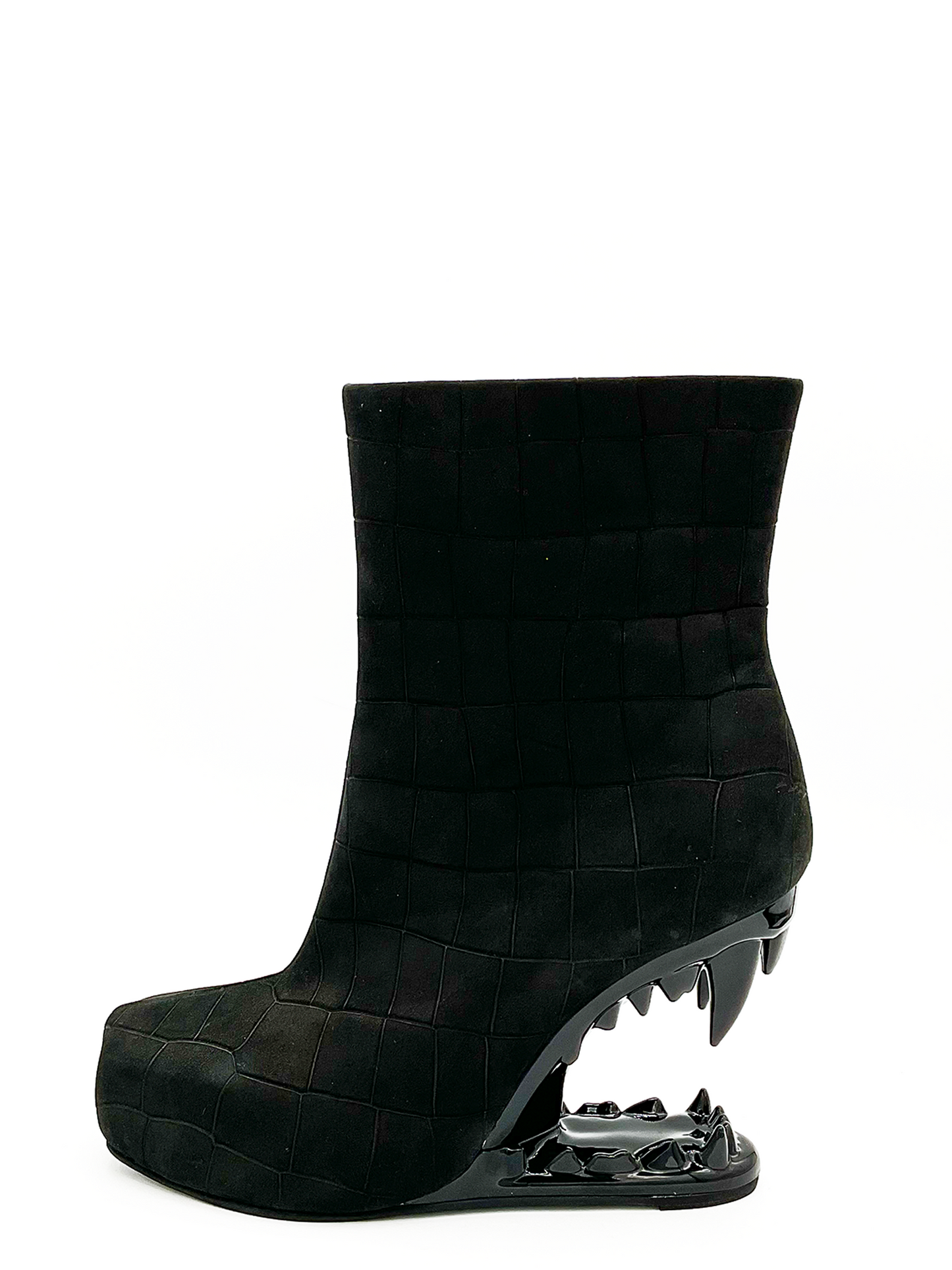 Gnasher Boot