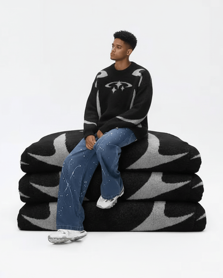 Knitted Sweater Circle Star