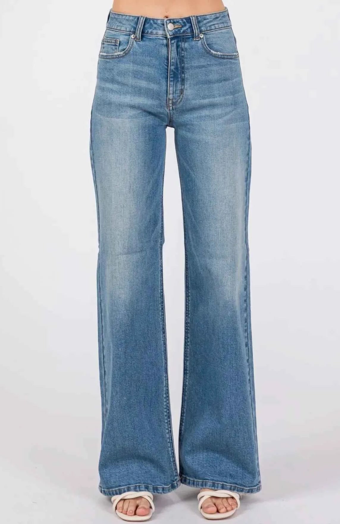 Raya Wide Slouchy Jeans
